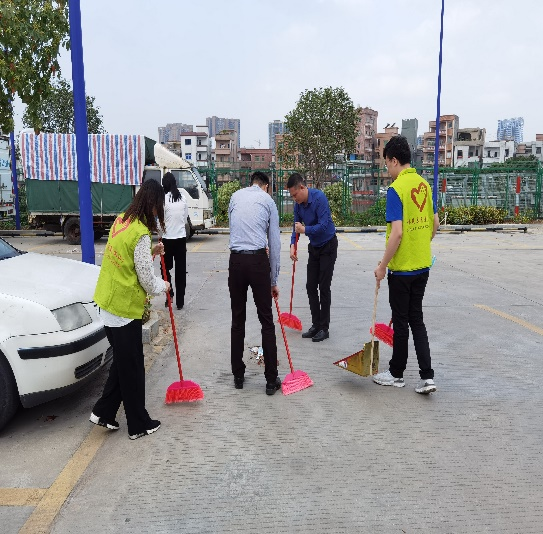 厚街：桥头社区洁净城市活动日